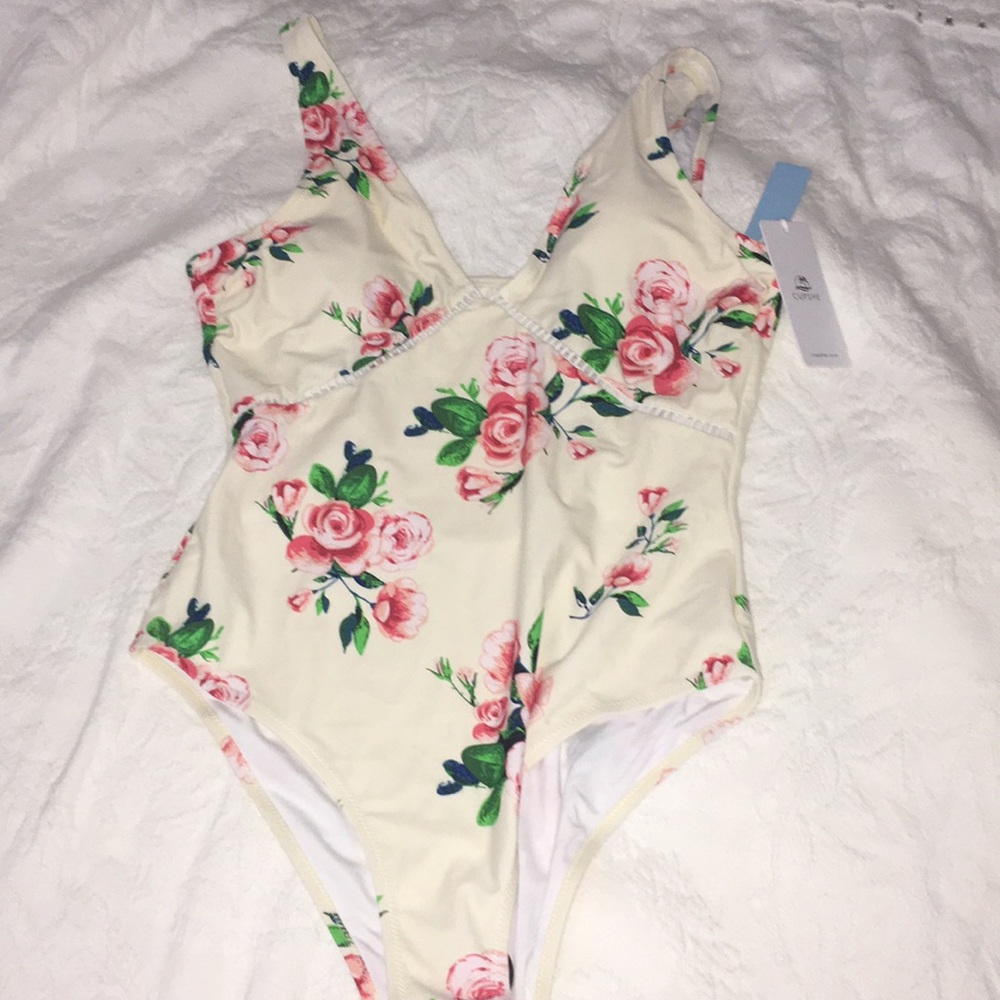Cupshe switware L